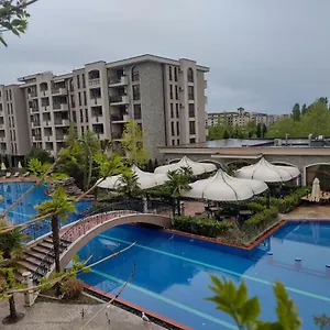 Destination Bulgaria 2000 Cascadas Private Summer Family Апартаменты
