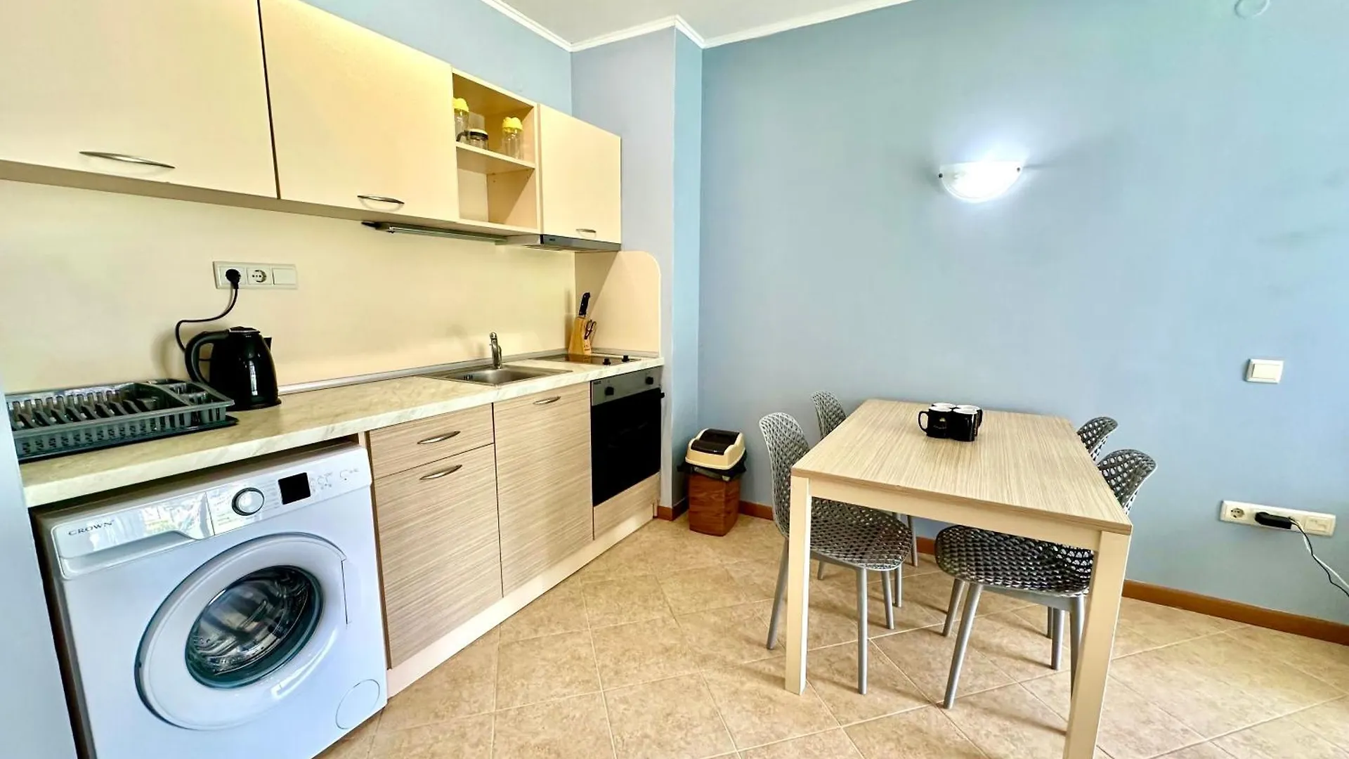 Menada Royal Sun Apartments Солнечный берег